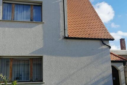 Gute erhaltene Doppelhaushälfte mit einem! KinderZimmer