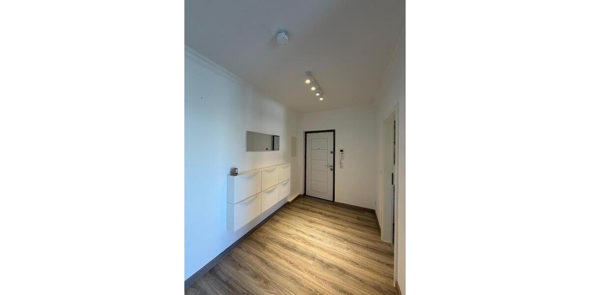 Etagenwohnung Magdeburg Alt Olvenstedt - 3 Zimmer, 64 m&sup2;, 900&euro; | Angebot:26456075