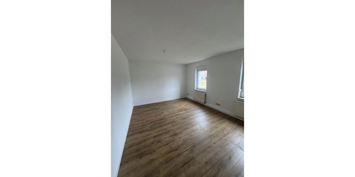 Erdgeschoßwohnung Schönebeck (Elbe) - 2 Zimmer, 60 m&sup2;, 370&euro; | Angebot:26334843