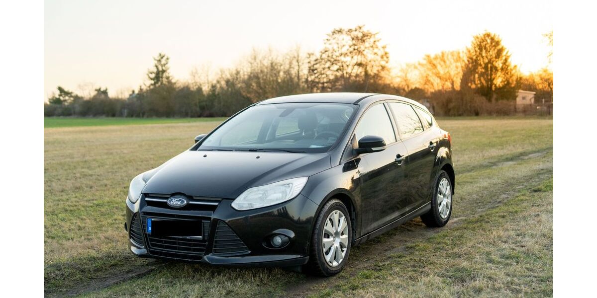 Ford Focus 181.000 km 2.700 &euro; Magdeburg 39104