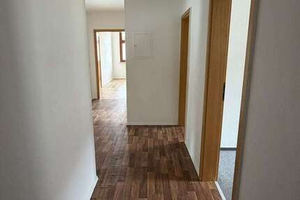 Wohnung Haldensleben - 4 Zimmer, 83 m&sup2;, 580&euro; | Angebot:27500289