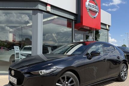 Mazda 3 7.936 km 25.490 &euro; Magdeburg 39120