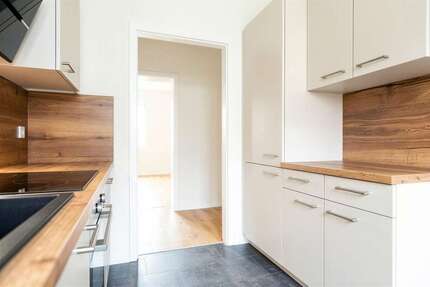 Wohnung Magdeburg Stadtfeld Ost - 3 Zimmer, 75 m&sup2;, 769&euro; | Angebot:26765749