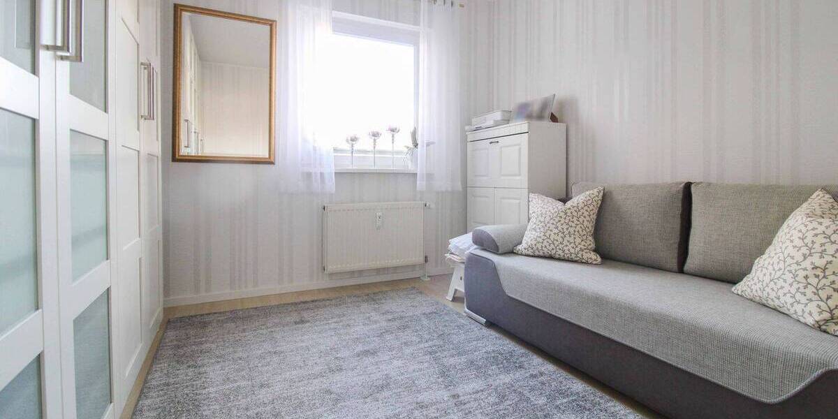 Etagenwohnung Magdeburg Ottersleben - 4 Zimmer, 132 m&sup2;, 275.000&euro; | Angebot:26451487