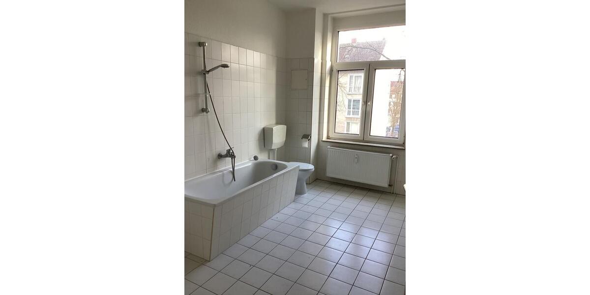 Etagenwohnung Magdeburg Leipziger Straße - 2 Zimmer, 63 m&sup2;, 366&euro; | Angebot:24531020