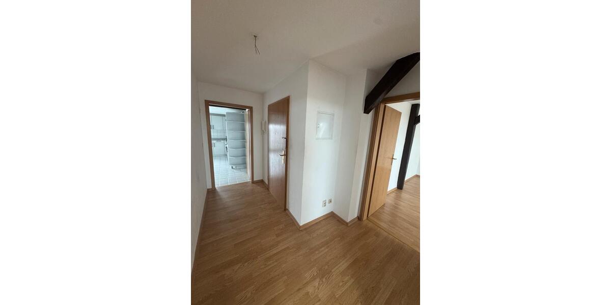 Dachgeschoßwohnung Magdeburg Diesdorf - 2 Zimmer, 60 m&sup2;, 440&euro; | Angebot:26038141