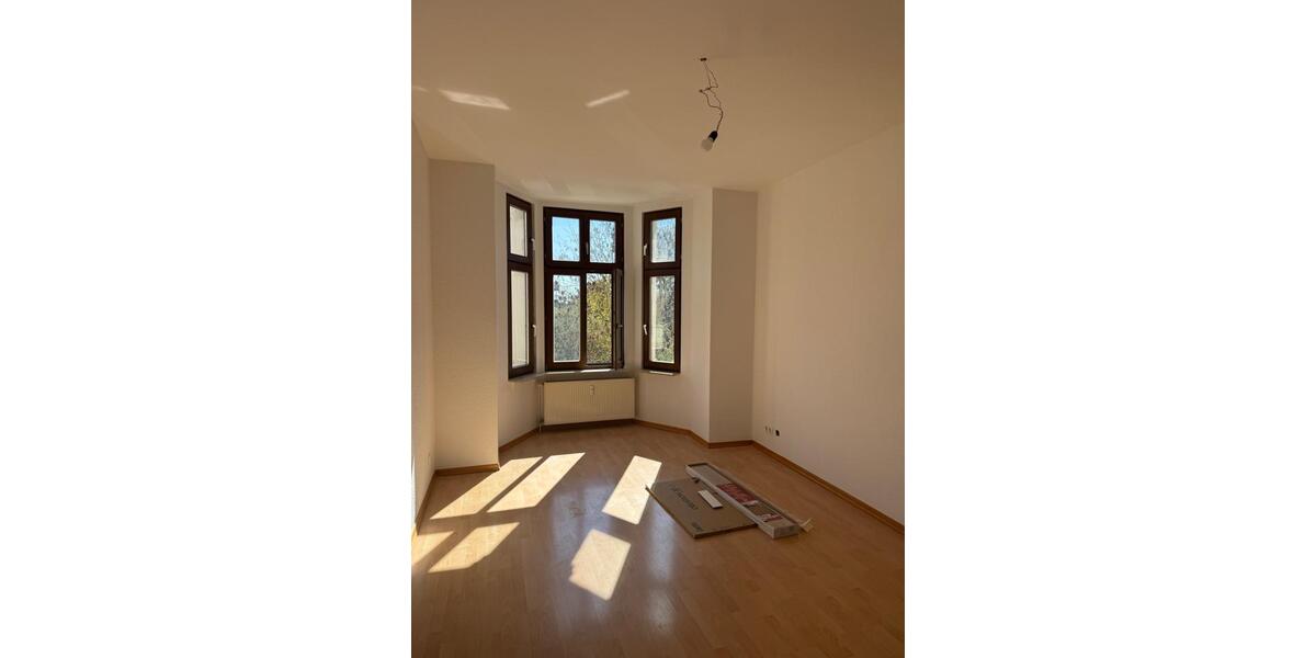 Etagenwohnung Magdeburg Brückfeld - 4 Zimmer, 86 m&sup2;, 739&euro; | Angebot:26626149