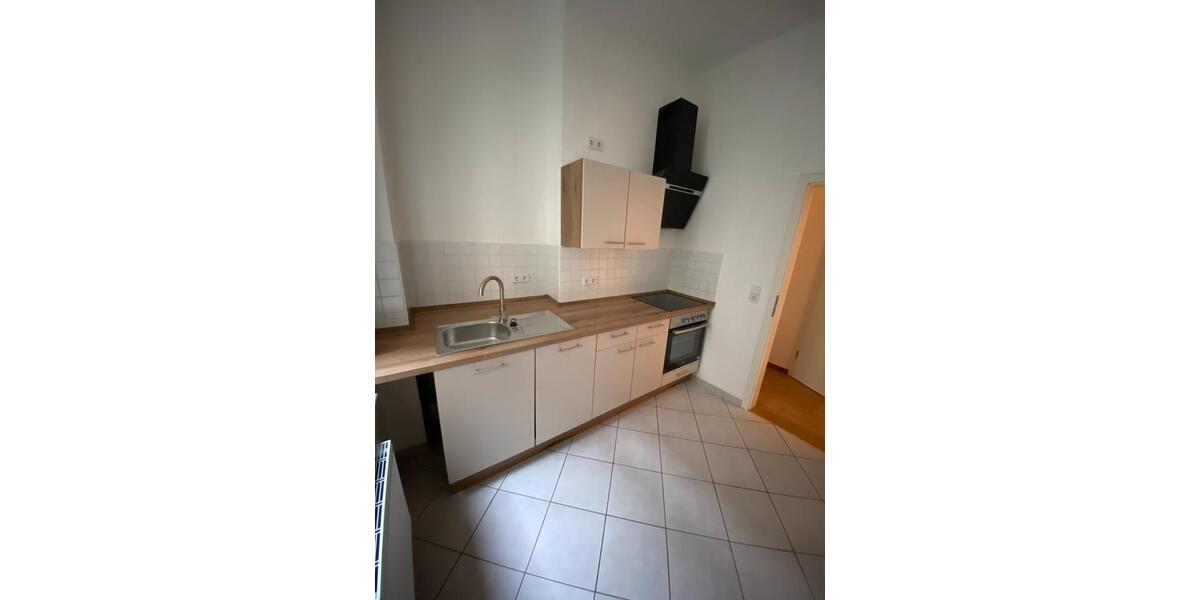 Etagenwohnung Magdeburg Nordwest - 2.5 Zimmer, 63 m&sup2;, 466&euro; | Angebot:27627941
