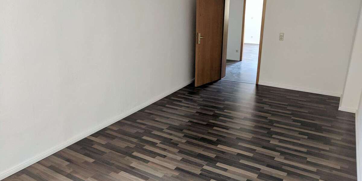 renovierte 3 Zimmer-Wohnung ***Einbauküche möglich*** mit Balkon - Appartement Magdeburg Sudenburg | Angebot:11013010