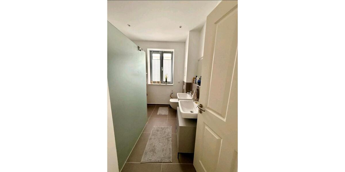 Maisonettenwohnung Magdeburg Alte Neustadt - 3 Zimmer, 106 m&sup2;, 1.360&euro; | Angebot:26504291