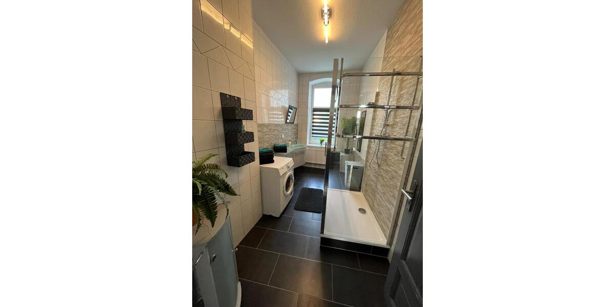 Etagenwohnung Magdeburg Leipziger Straße - 2 Zimmer, 70 m&sup2;, 100.000&euro; | Angebot:27456322