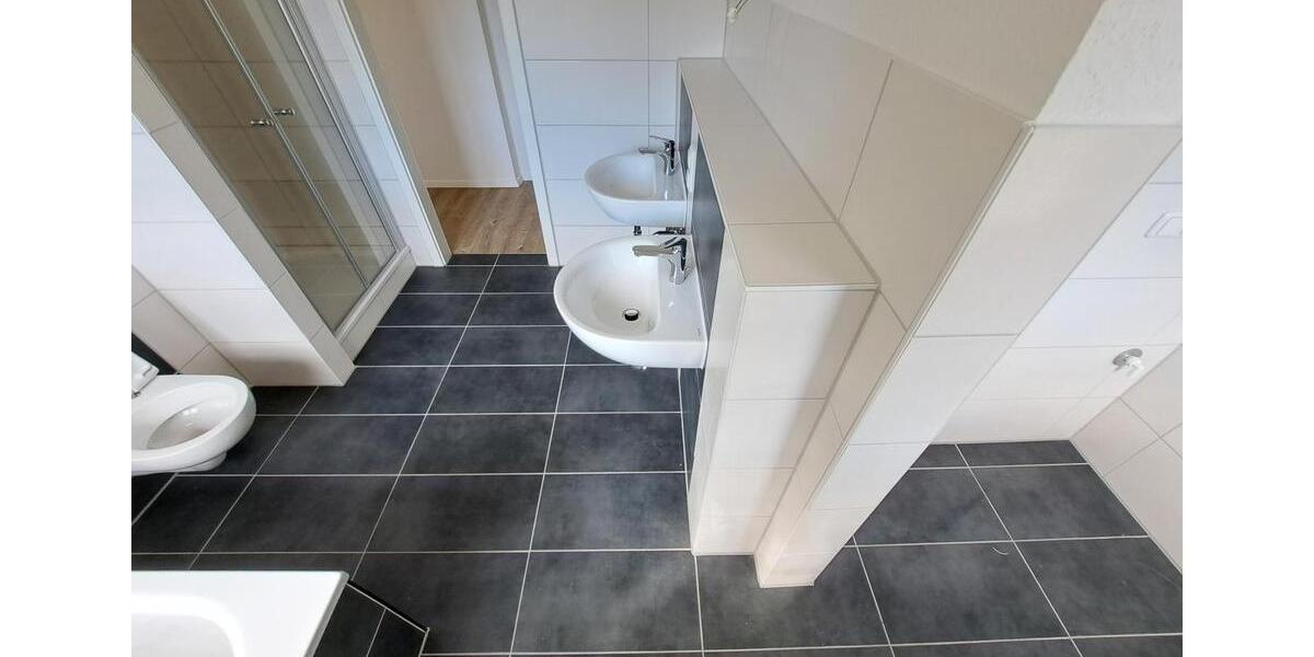 Etagenwohnung Magdeburg Diesdorf - 4 Zimmer, 127 m&sup2;, 1.331&euro; | Angebot:23330008