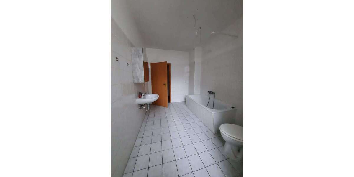 großzügige 3 Zimmer-Wohnung mit Einbauküche *ideal für WG oder Familien* - Appartement Magdeburg Sudenburg | Angebot:11214425