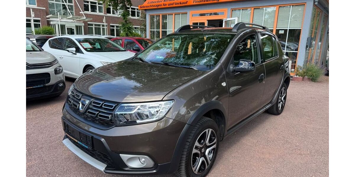 Dacia Sandero 84.600 km 7.990 &euro; Magdeburg 39124
