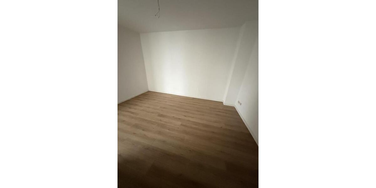 Etagenwohnung Magdeburg Nordwest - 3 Zimmer, 63 m&sup2;, 479&euro; | Angebot:25417982