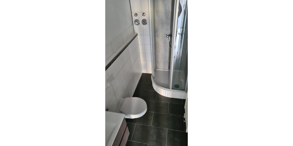 Etagenwohnung Magdeburg Großer Silberberg - 1.5 Zimmer, 43 m&sup2;, 380&euro; | Angebot:26241604