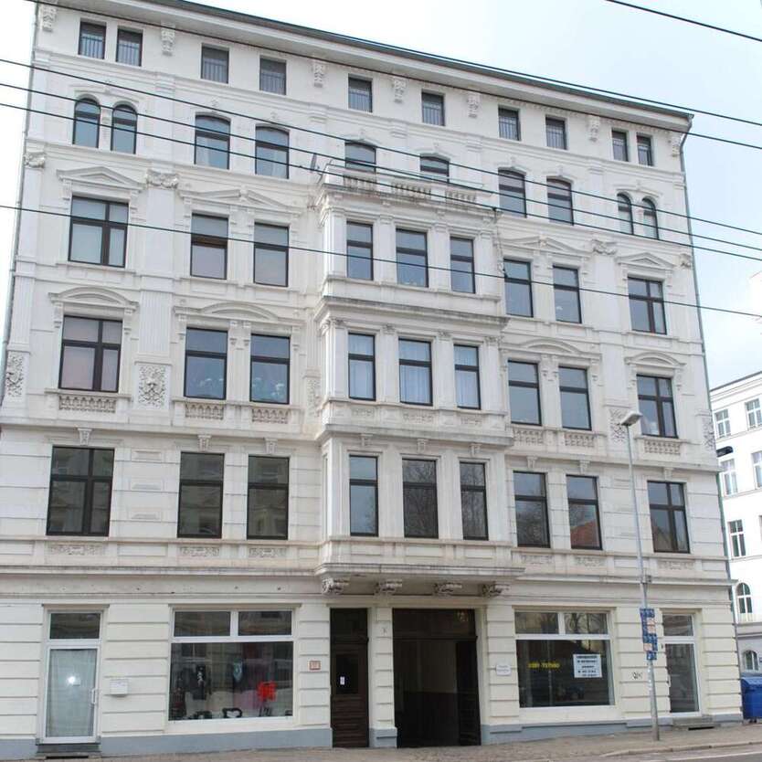 Wohnung zum Mieten in Magdeburg 350 € 63.5 m²
