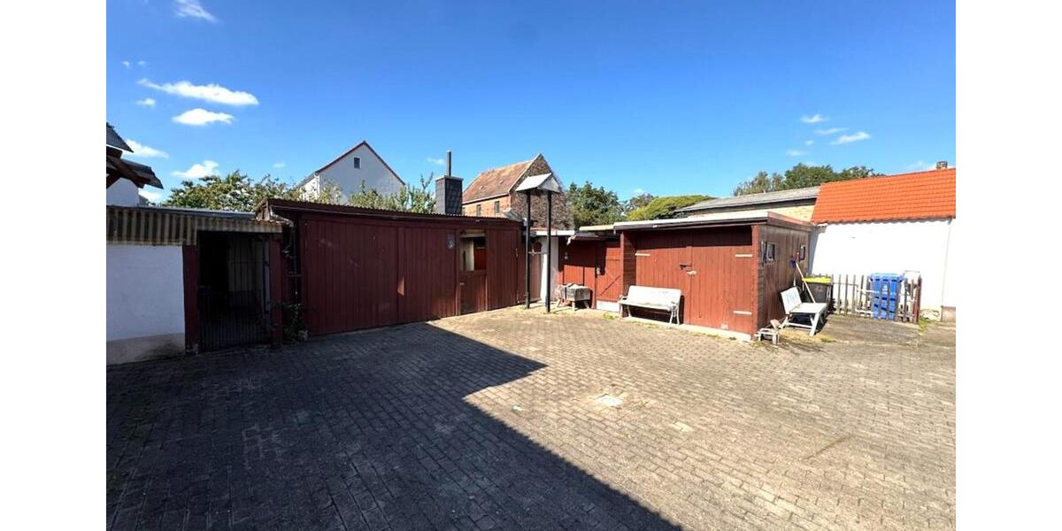 Einfamilienhaus Calbe (Saale) - 4 Zimmer, 140 m&sup2;, 79.500&euro; | Angebot:25973447