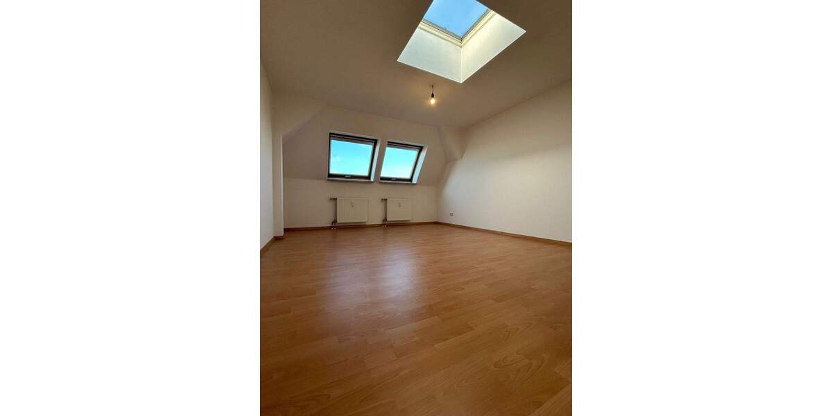 Etagenwohnung Magdeburg Sudenburg - 2 Zimmer, 64 m&sup2;, 360&euro; | Angebot:26616482