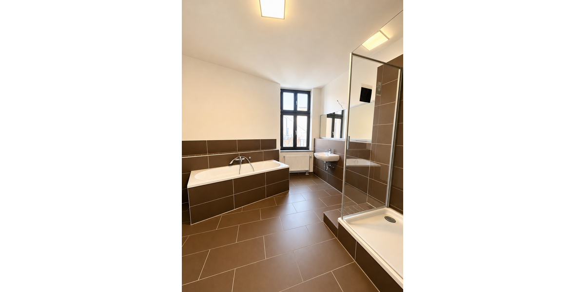 Etagenwohnung Magdeburg Buckau - 4 Zimmer, 134 m&sup2;, 1.179&euro; | Angebot:26926709