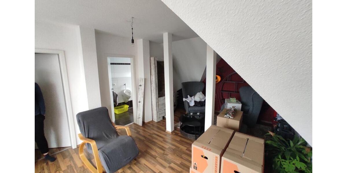 Etagenwohnung Magdeburg Diesdorf - 4 Zimmer, 107 m&sup2;, 803&euro; | Angebot:26544725