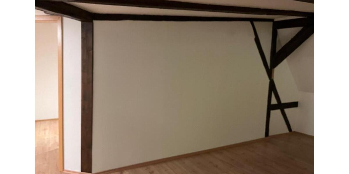 Dachgeschoßwohnung Magdeburg - 3 Zimmer, 81 m&sup2;, 560&euro; | Angebot:27628237