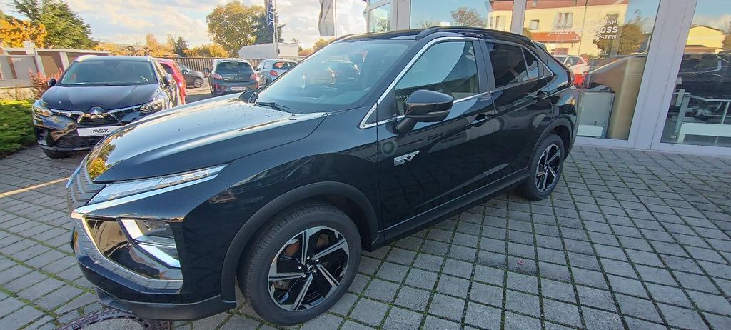 Mitsubishi Eclipse Cross 49.119 km 21.990 € Magdeburg 39124