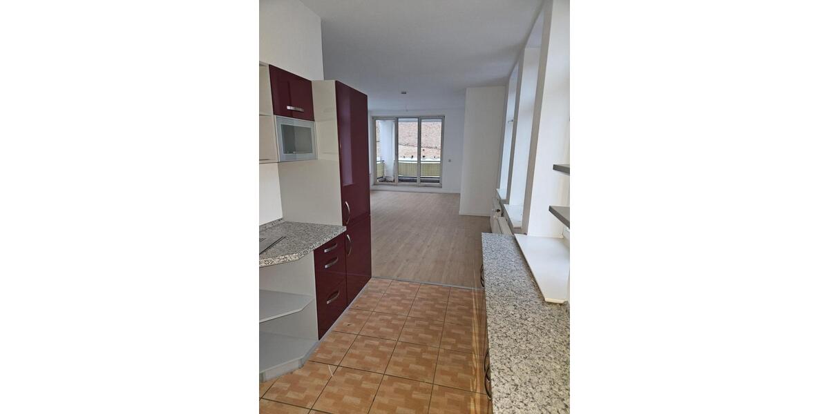 Etagenwohnung Magdeburg Neue Neustadt - 3 Zimmer, 89 m&sup2;, 630&euro; | Angebot:25903022