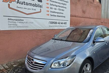 Opel Insignia 155.708 km 6.490 € Schönebeck 39218