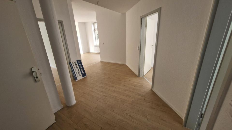 Etagenwohnung Magdeburg Neue Neustadt - 3 Zimmer, 89 m&sup2;, 630&euro; | Angebot:25903022