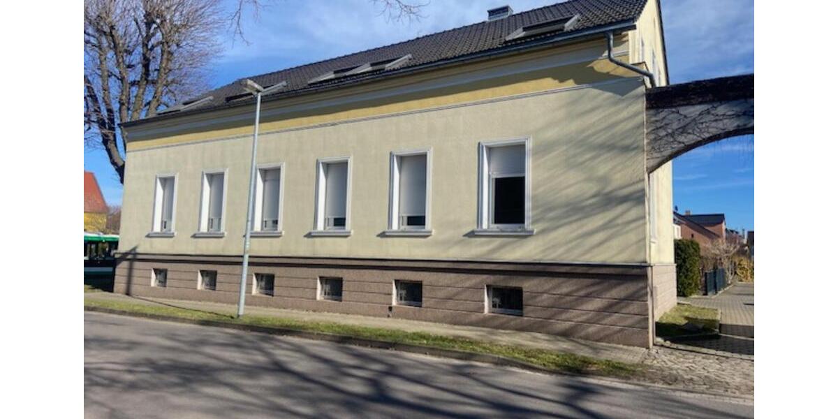 Mehrfamilienhaus, Wohnhaus Magdeburg Brückfeld - 8 Zimmer, 263 m&sup2;, 329.000&euro; | Angebot:25569681
