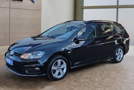 VW Golf 124.500 km 10.900 &euro; Hohenwarsleben bei Magdeburg 39326