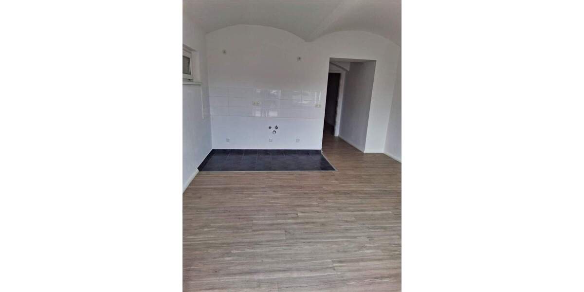 Etagenwohnung Magdeburg Altstadt - 2 Zimmer, 45 m&sup2;, 360&euro; | Angebot:25704003