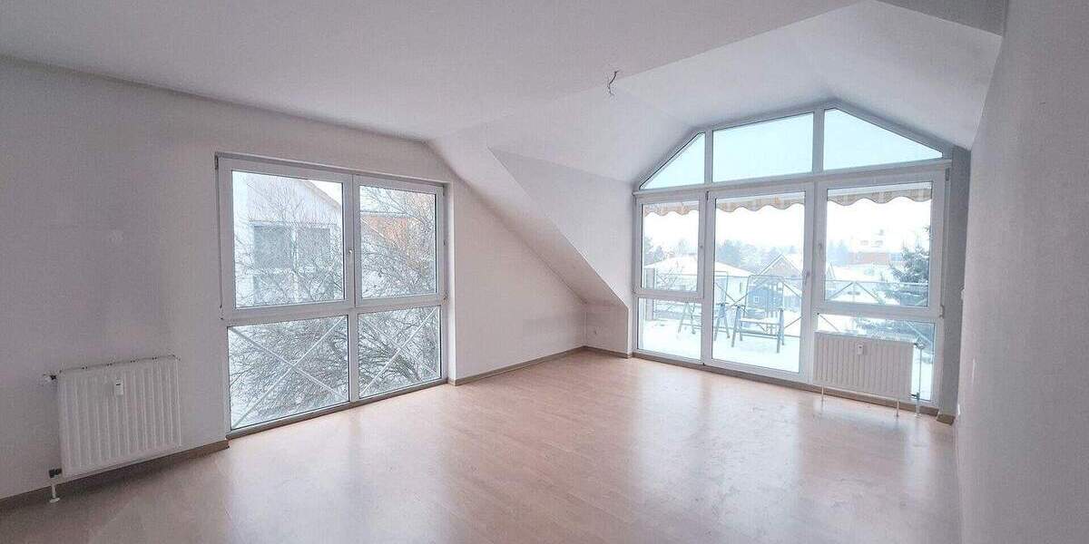 Etagenwohnung Magdeburg / Neu Olvenstedt Neu Olvenstedt - 3 Zimmer, 68 m&sup2;, 530&euro; | Angebot:25708342