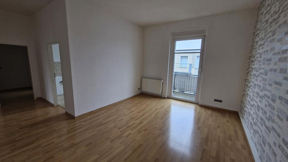 Dachgeschoßwohnung Magdeburg Leipziger Straße - 3 Zimmer, 78 m&sup2;, 510&euro; | Angebot:18896990