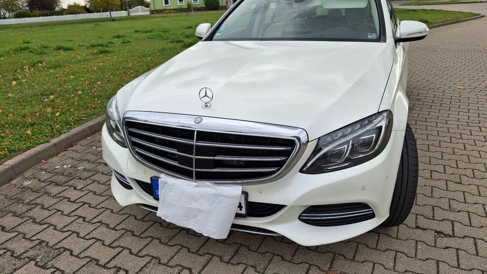 Mercedes-Benz C 250 155.550 km 14.900 € Zerbst OT Güterglück 39264