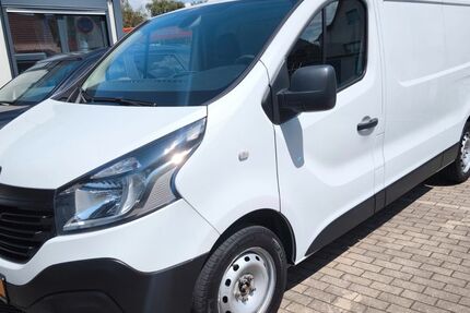 Renault Trafic 119.186 km 12.480 &euro; Magdeburg 39130