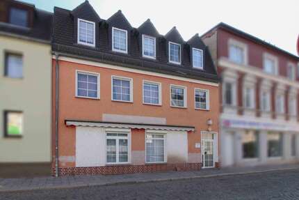 Haus Calbe (Saale) - 10 Zimmer, 361 m&sup2;, 190.000&euro; | Angebot:27115637