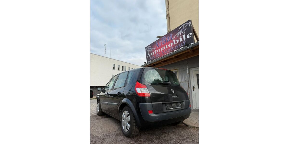 Renault Scenic 176.000 km 2.900 € Magdeburg 39106