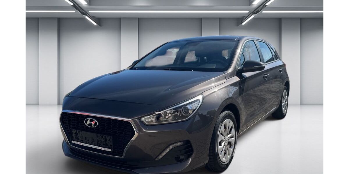Hyundai i30 78.247 km 13.990 &euro; Magdeburg 39120