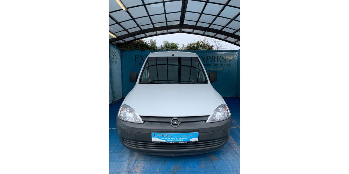 Opel Combo 102.800 km 2.499 &euro; Magdeburg - Rothensee 39126