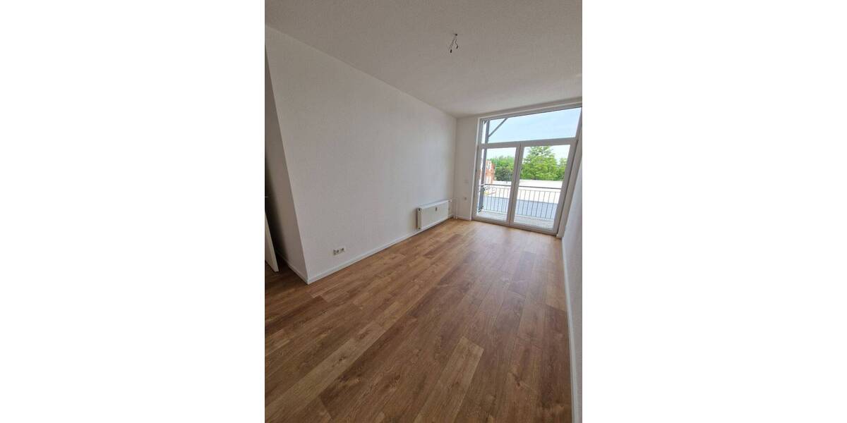 Etagenwohnung Magdeburg Sudenburg - 4 Zimmer, 87 m&sup2;, 589&euro; | Angebot:26894602