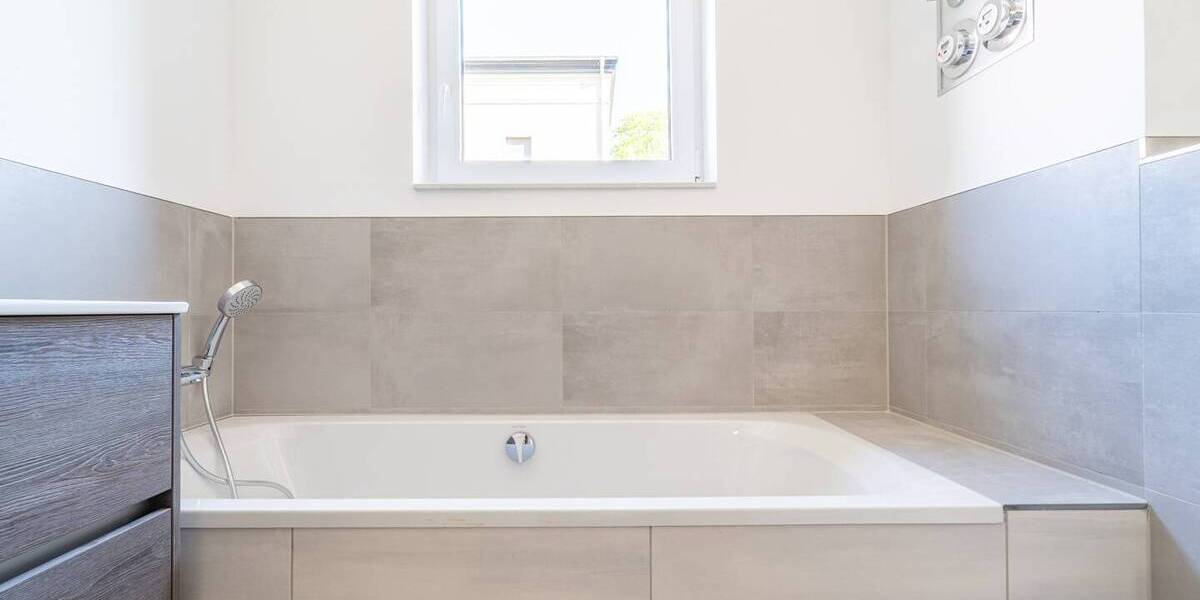 Etagenwohnung Magdeburg / Sudenburg Sudenburg - 4 Zimmer, 140 m&sup2;, 1.799&euro; | Angebot:26260725