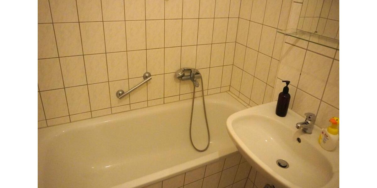 Etagenwohnung Biederitz - 3 Zimmer, 84 m&sup2;, 480&euro; | Angebot:26070734