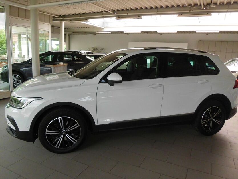 VW Tiguan 52.107 km 27.850 € Eilsleben 39365