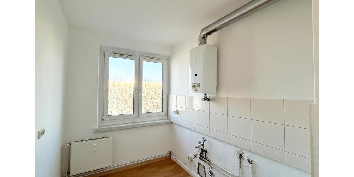 Dachgeschoßwohnung Magdeburg Nordwest - 3 Zimmer, 61 m&sup2;, 341&euro; | Angebot:24810970