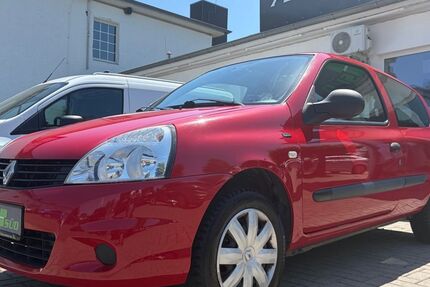 Renault Clio 97.000 km 3.450 &euro; Magdeburg 39120