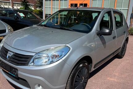 Dacia Sandero 113.250 km 2.490 &euro; Magdeburg 39124