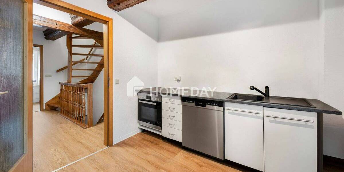 Mehrfamilienhaus, Wohnhaus Burg - 5 Zimmer, 120 m&sup2;, 115.000&euro; | Angebot:25688302
