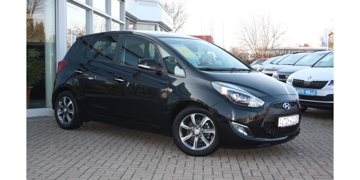 Hyundai ix20 30.858 km 10.950 &euro; Magdeburg 39120